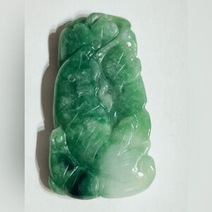 Vintage fish jade pendant